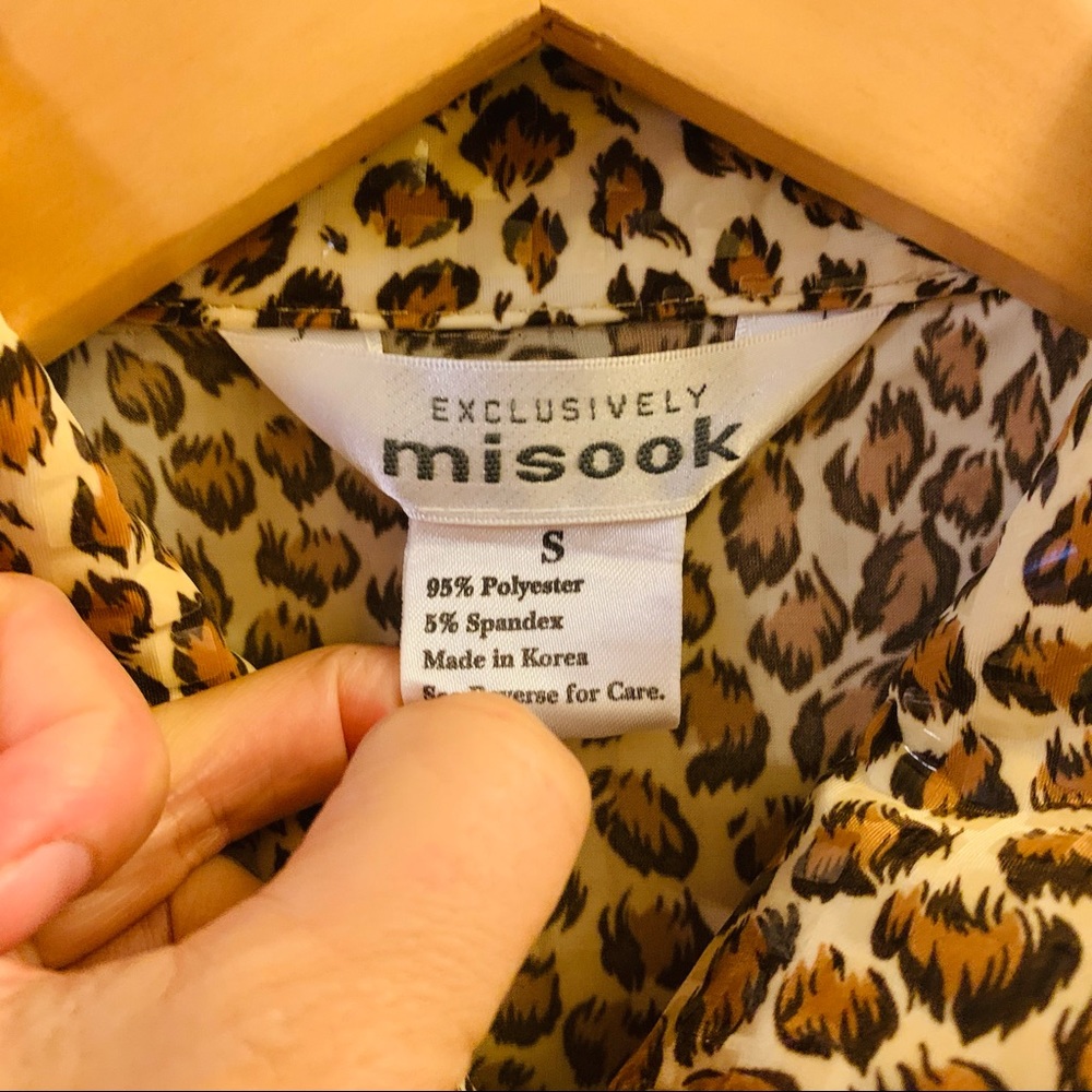 Exclusively Misook Leopard Print Jacket - Picture 3 of 4